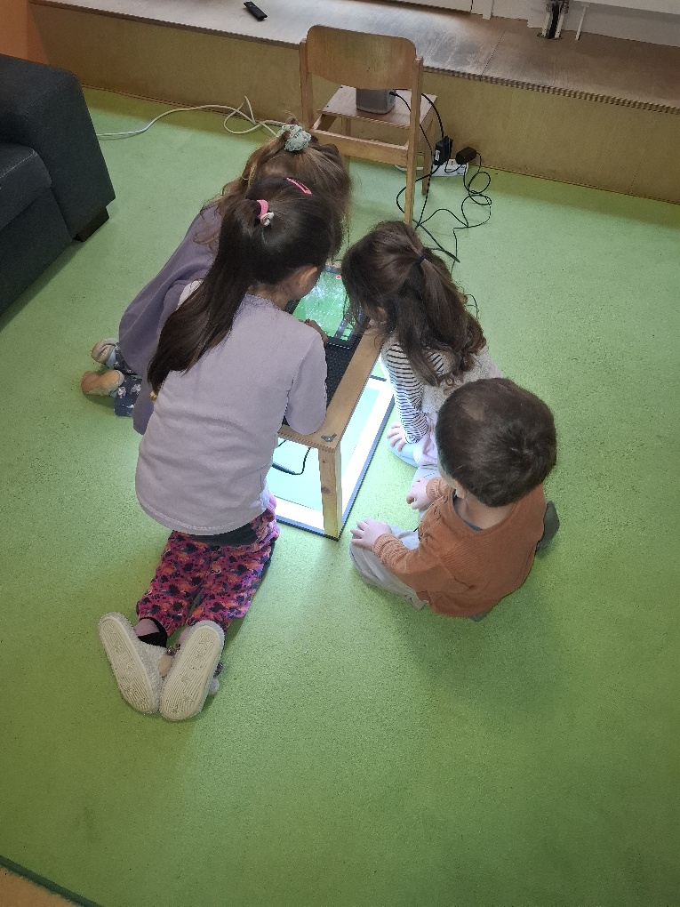 1000044840 (c) Kita Neuhaus